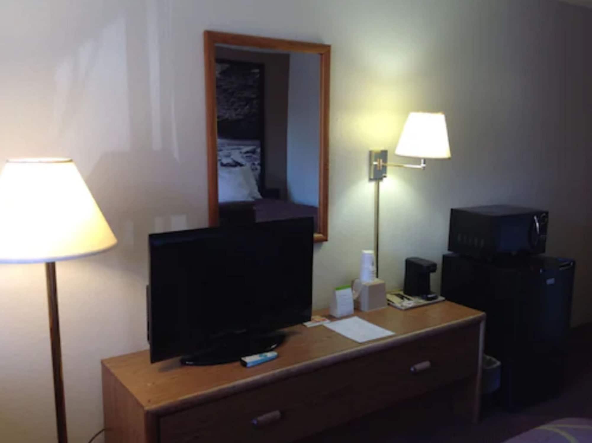 Super 8 By Wyndham Winchester Va Bagian luar foto